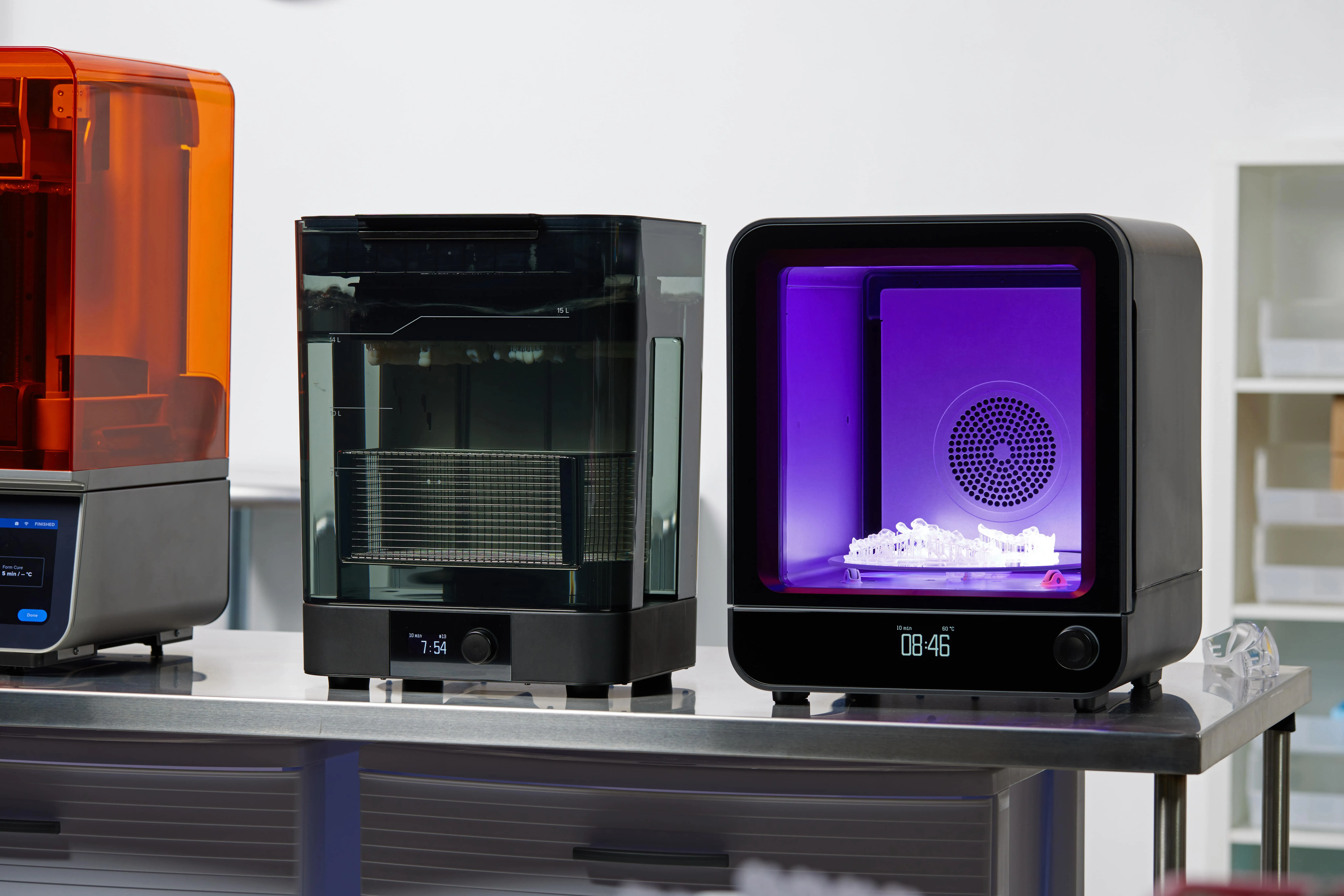 Ecosistema de impresión 3D profesional Formlabs Form 4: impresora, estación de lavado y curado